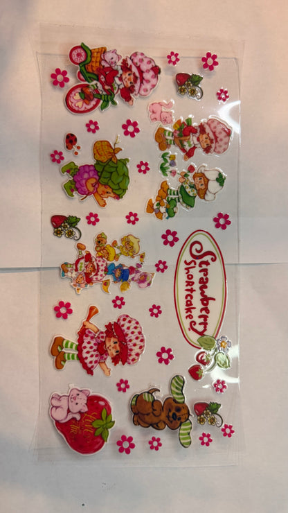 STRAWBERRY SHORT CAKE