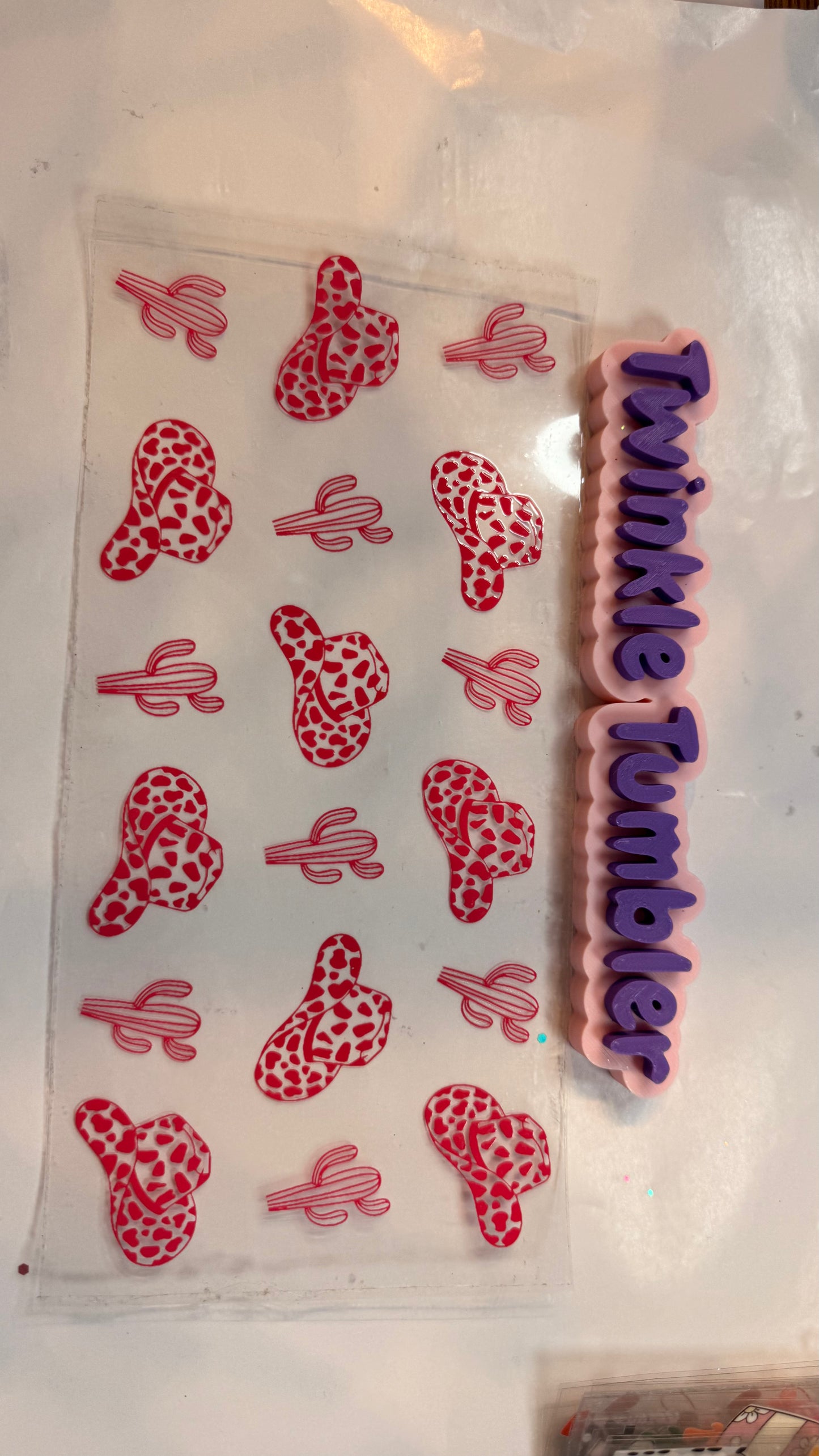 DECAL FOR MORE CUTE STUFF