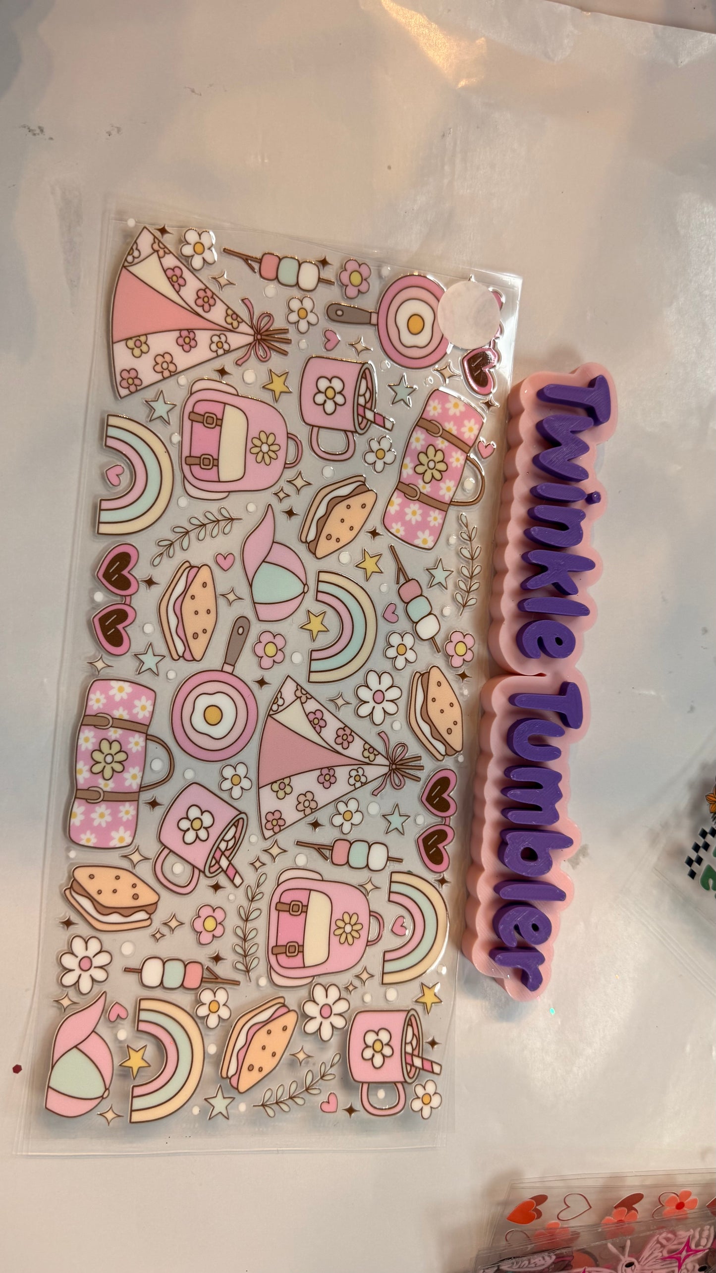 DECAL FOR MORE CUTE STUFF